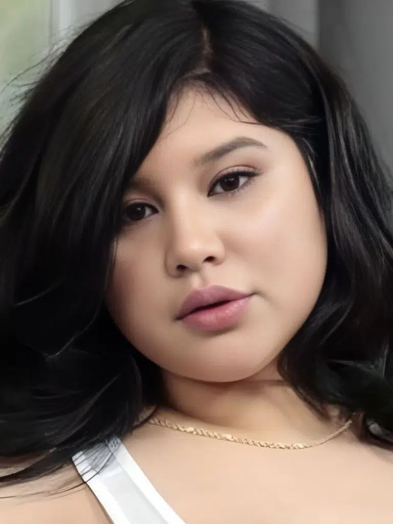 AliceafterDark Biography: Wiki, Age, Career, Height, Weight, Boyfriend, Net Worth & More